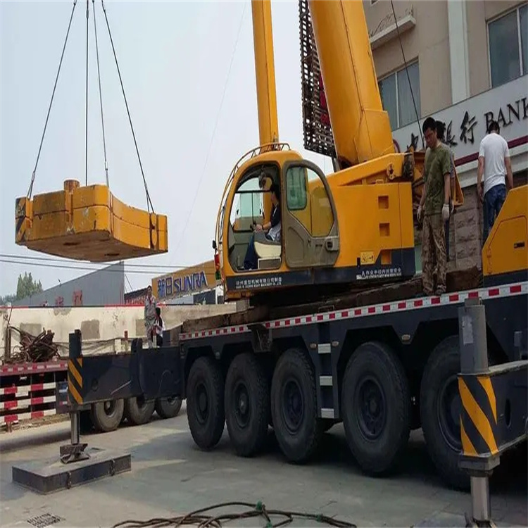 衡南当地吊车出租|机器吊装|75吨|工厂搬迁服务